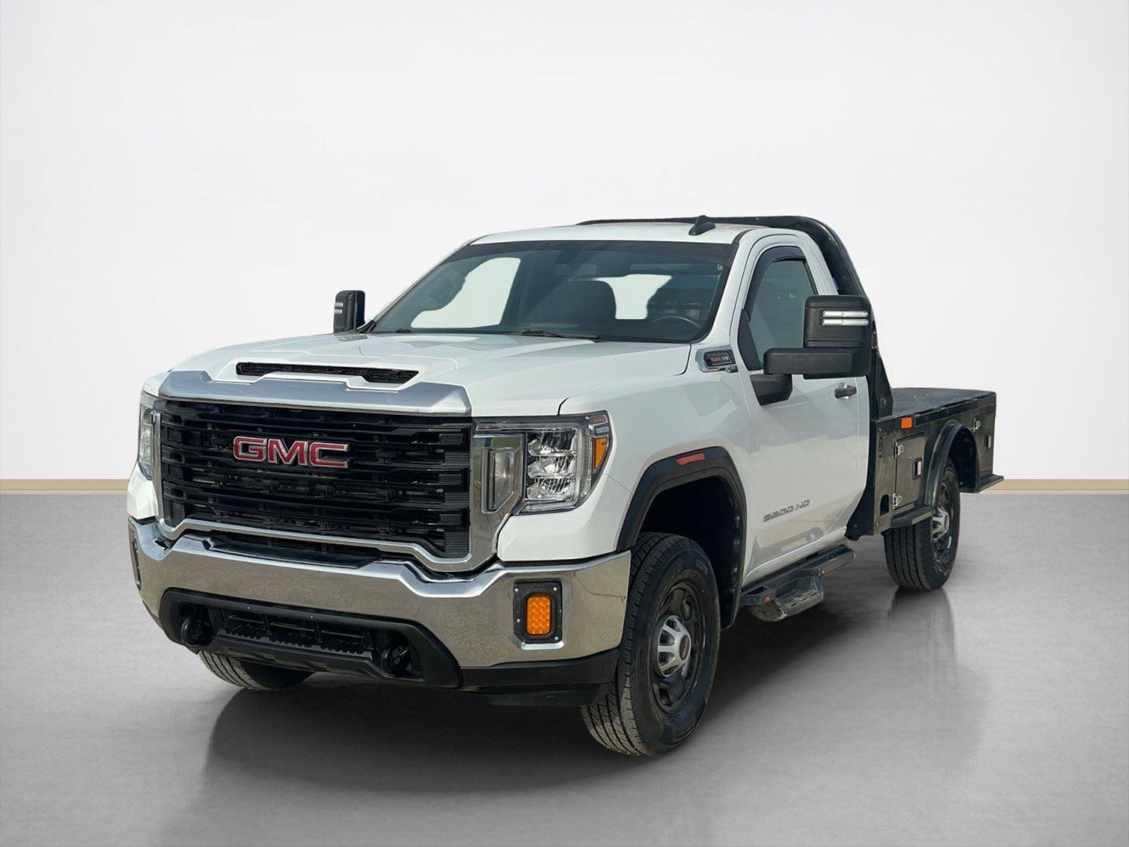 Used 2022 GMC Sierra 2500 Pro w/ Convenience Package image 3
