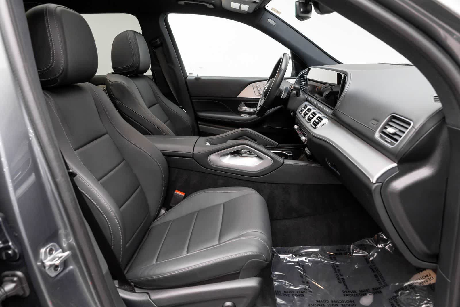 Used 2025 Mercedes-Benz GLS 450 4MATIC image 20