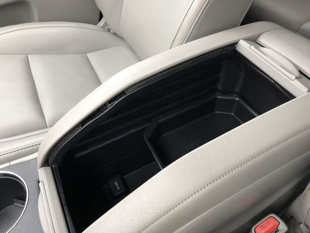 Used 2019 Toyota Highlander XLE image 28