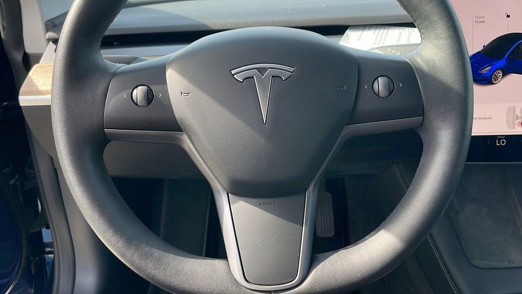 Used 2022 Tesla Model 3 Long Range image 17