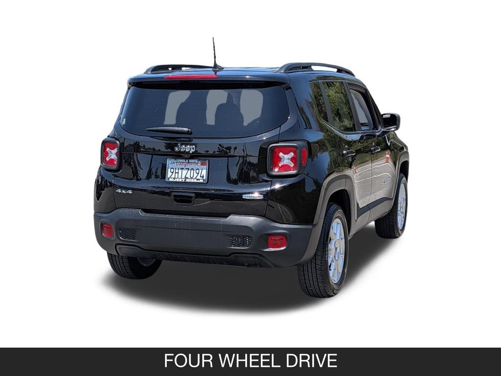 Used 2022 Jeep Renegade Latitude AWD/4WD image 8