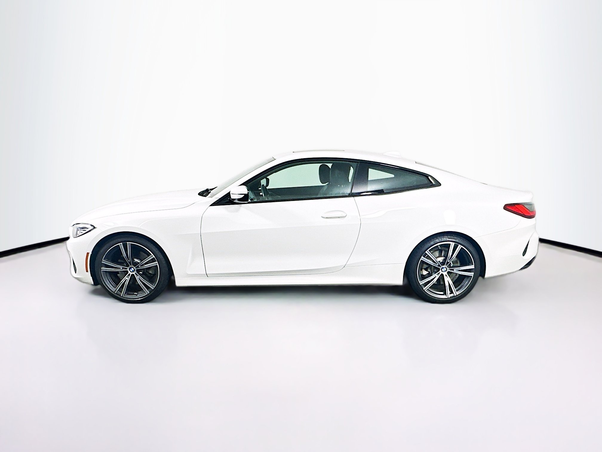Used 2021 BMW 430i Coupe RWD image 4