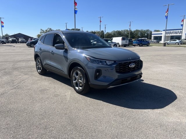 New 2026 Ford Escape ST-Line Select video 2