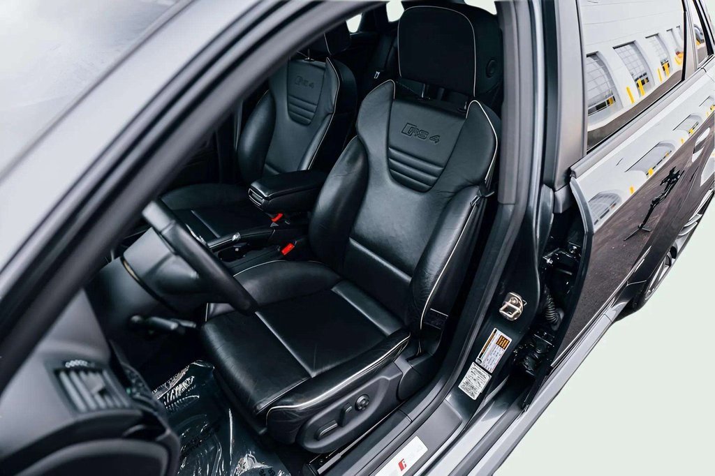 Used 2008 Audi RS 4 Sedan image 30
