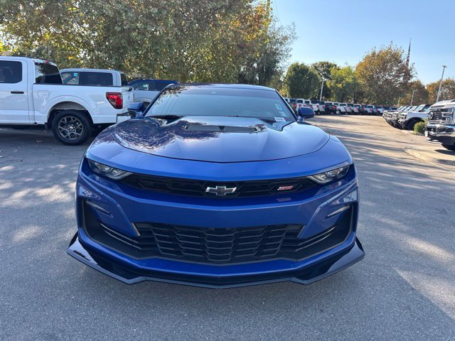 Used 2021 Chevrolet Camaro SS RWD image 5