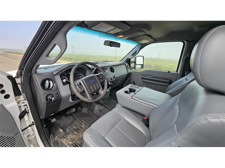 Used 2015 Ford F350 XL image 19