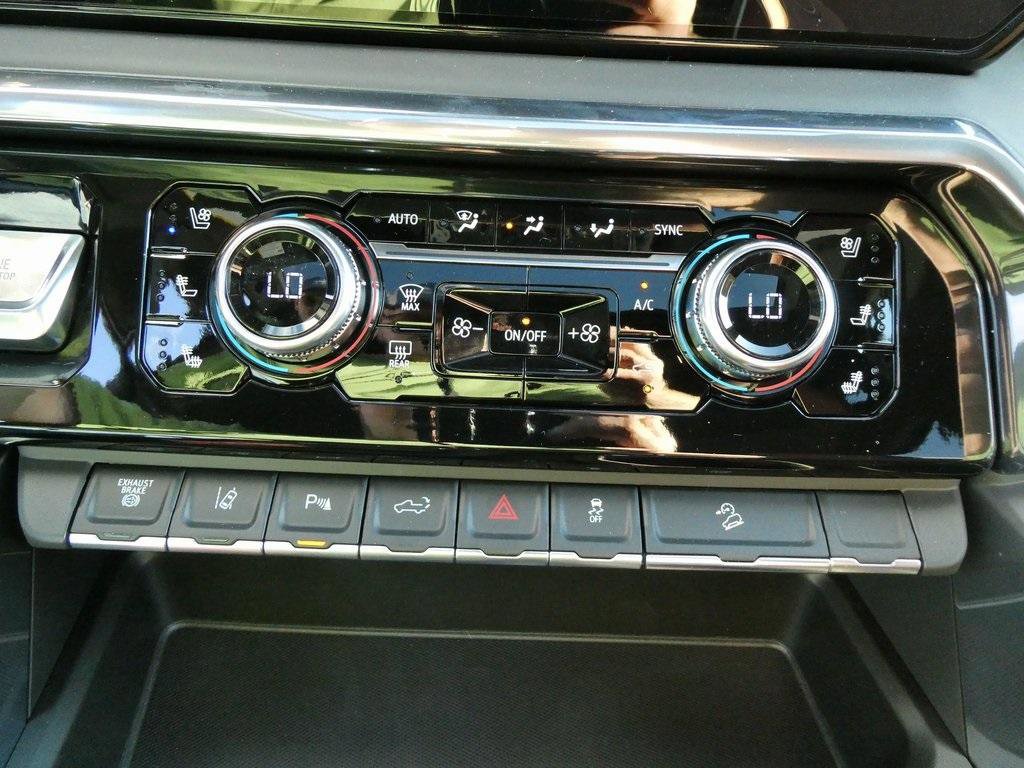 New 2026 GMC Sierra 2500 Denali Ultimate image 24