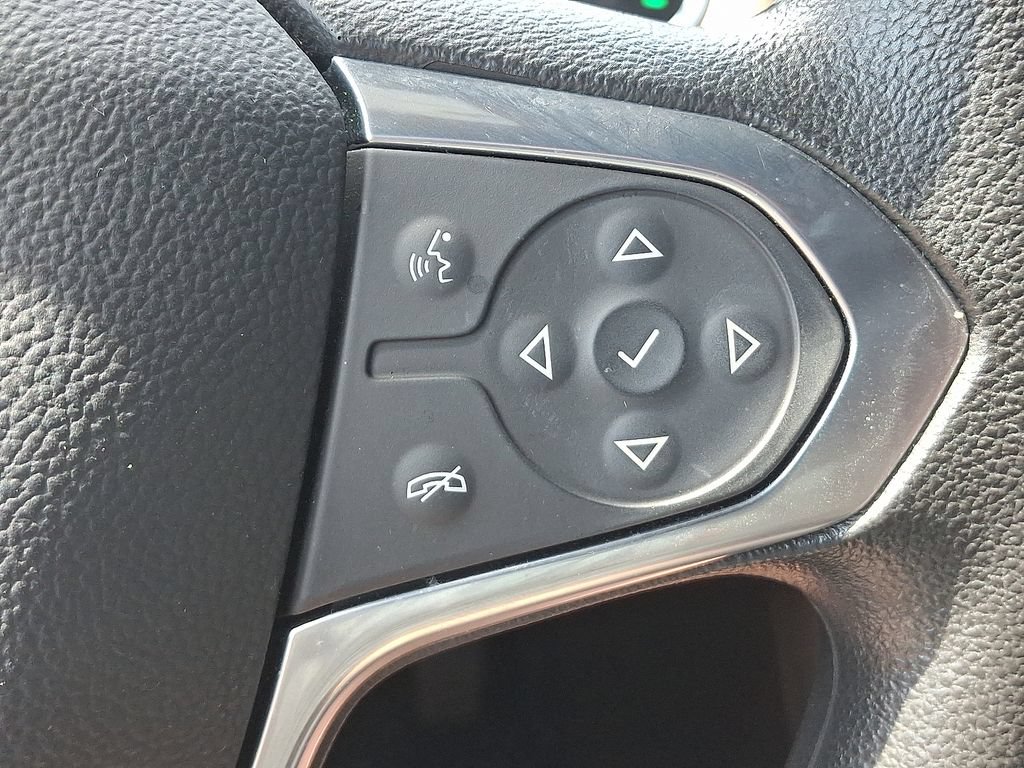 Certified 2023 Chevrolet Traverse LS FWD image 22