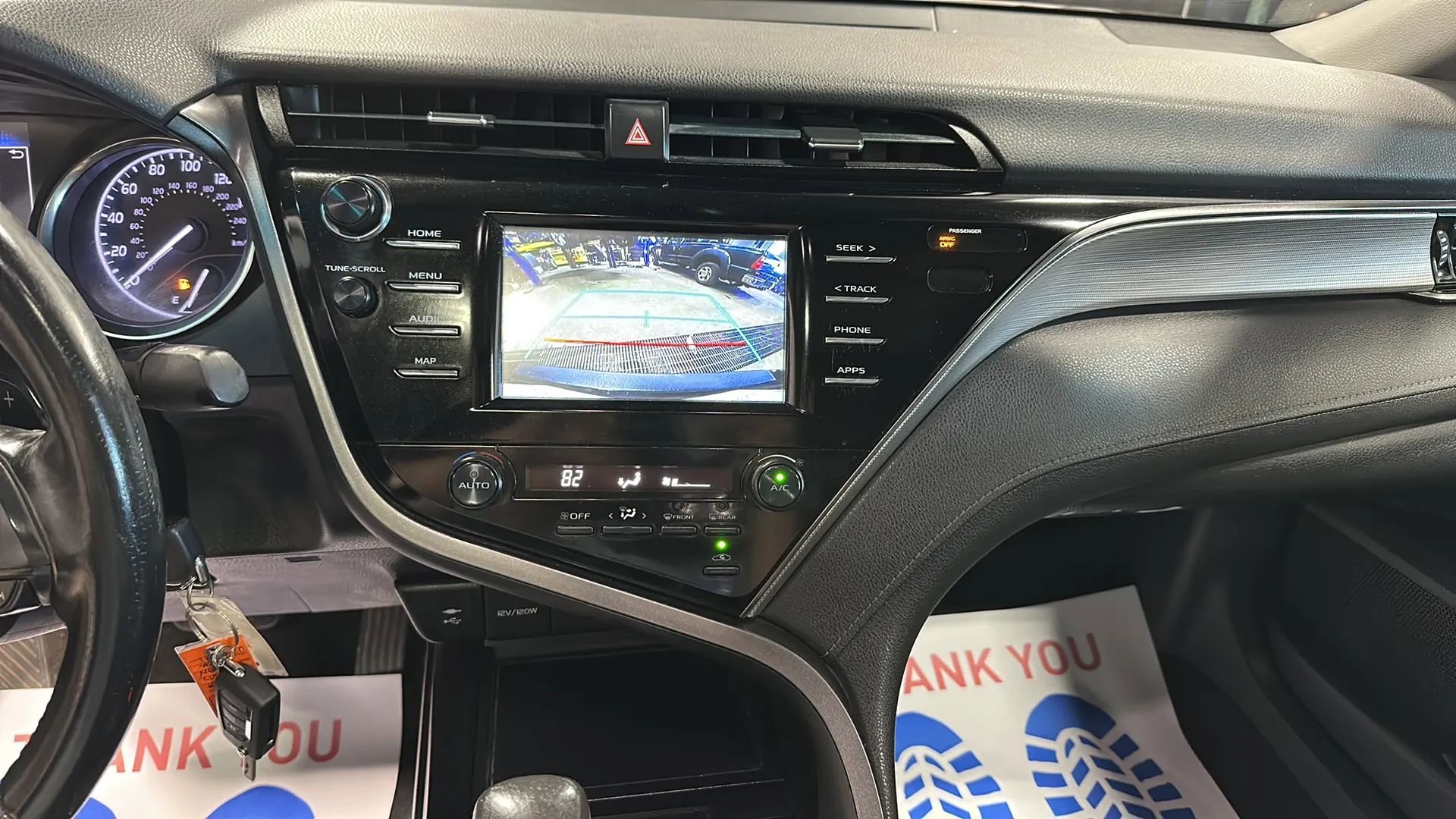Used 2019 Toyota Camry SE w/ Carpet Mat Package FWD image 22