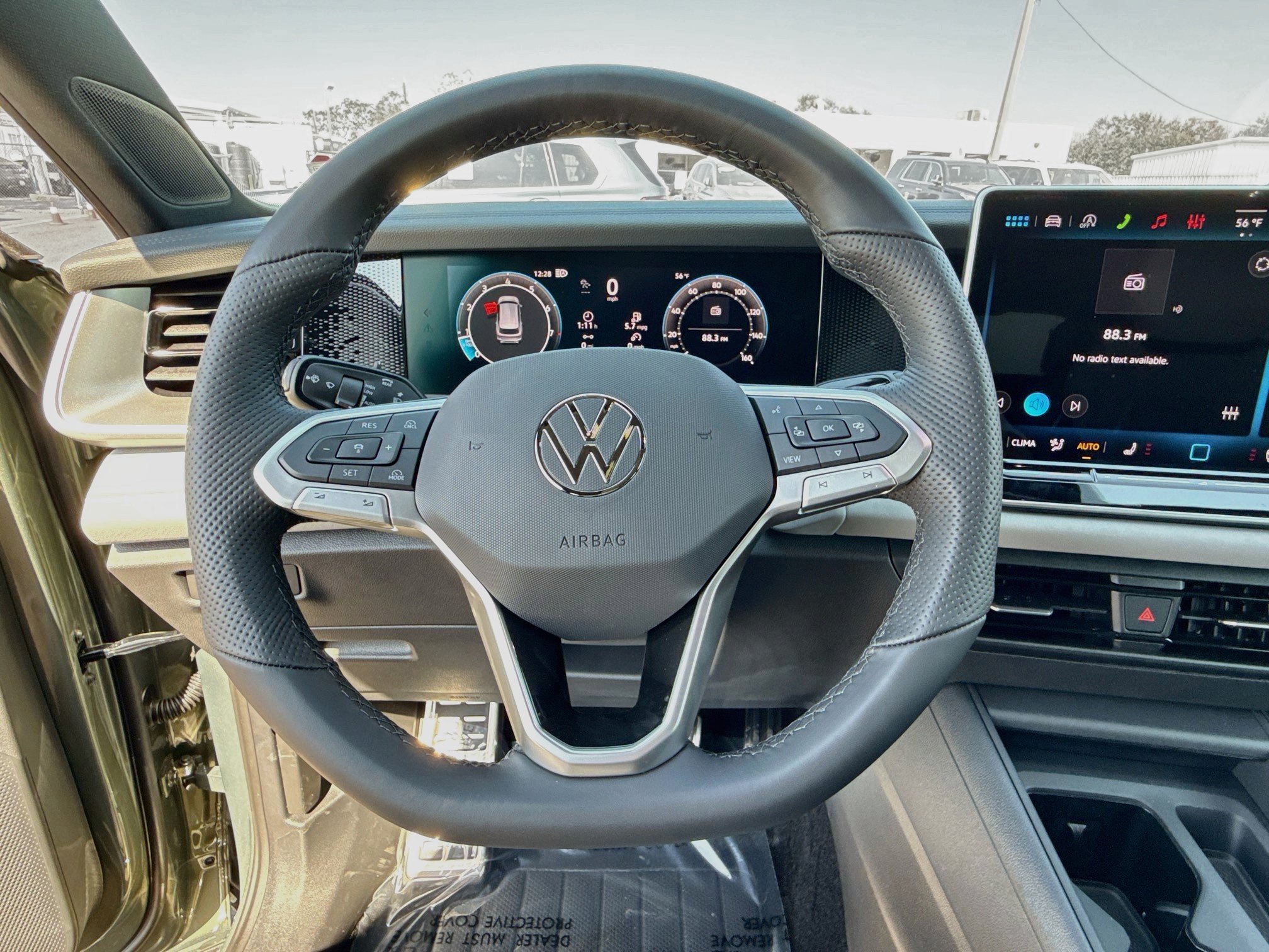 Used 2026 Volkswagen Tiguan SE R-Line FWD image 45