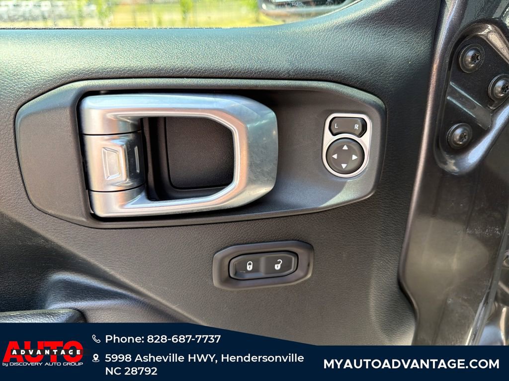 Used 2018 Jeep Wrangler Unlimited Sport S AWD/4WD image 10