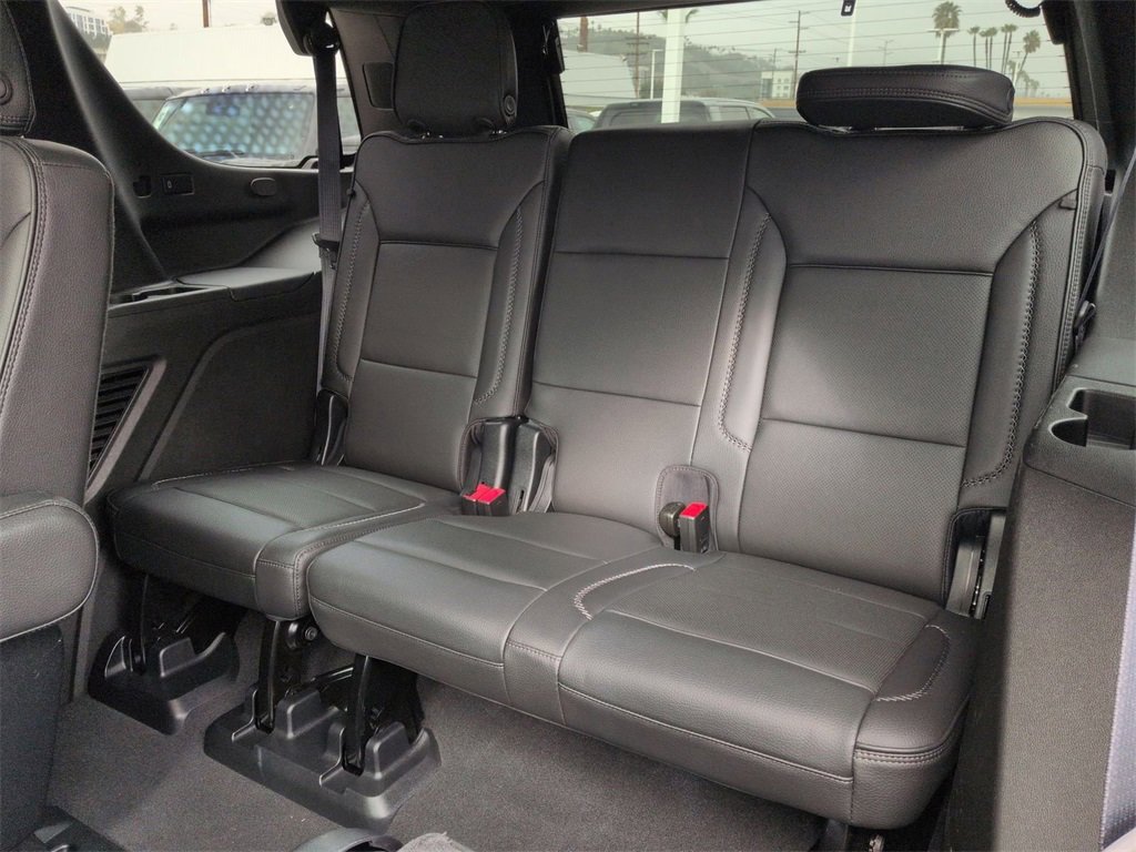 Used 2023 GMC Yukon Denali w/ Denali Reserve Package image 25