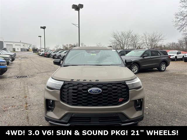 New 2026 Ford Explorer ST w/ Sun And Sound Package image 5