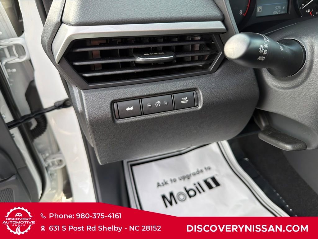 Certified 2025 Nissan Altima 2.5 S FWD image 12