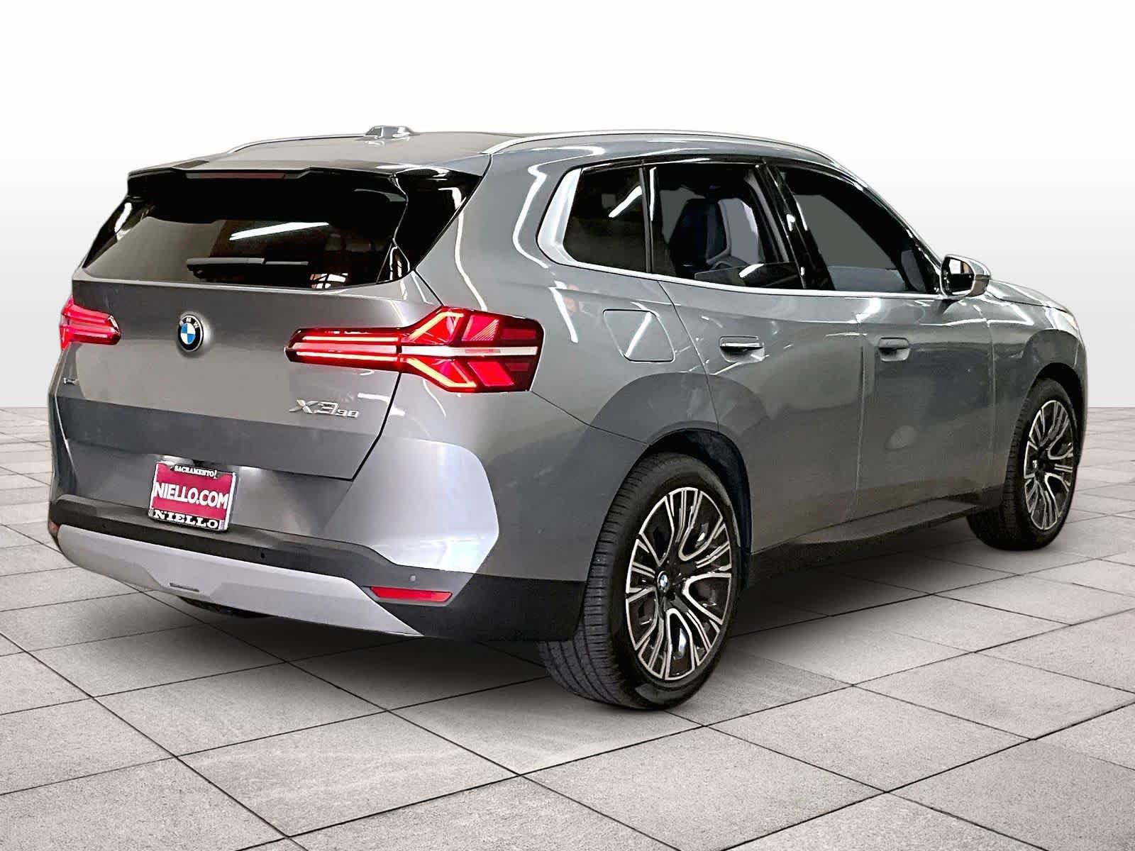 Used 2026 BMW X3 xDrive30i w/ Premium Package AWD/4WD image 15