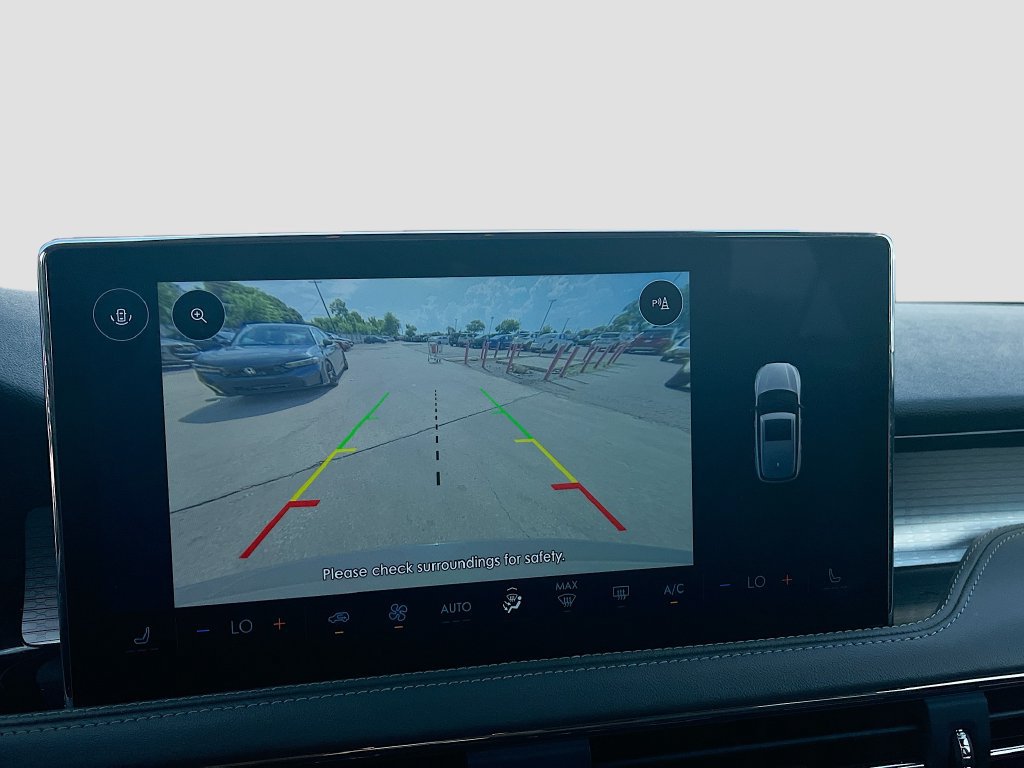 Used 2025 Lincoln Corsair FWD image 14