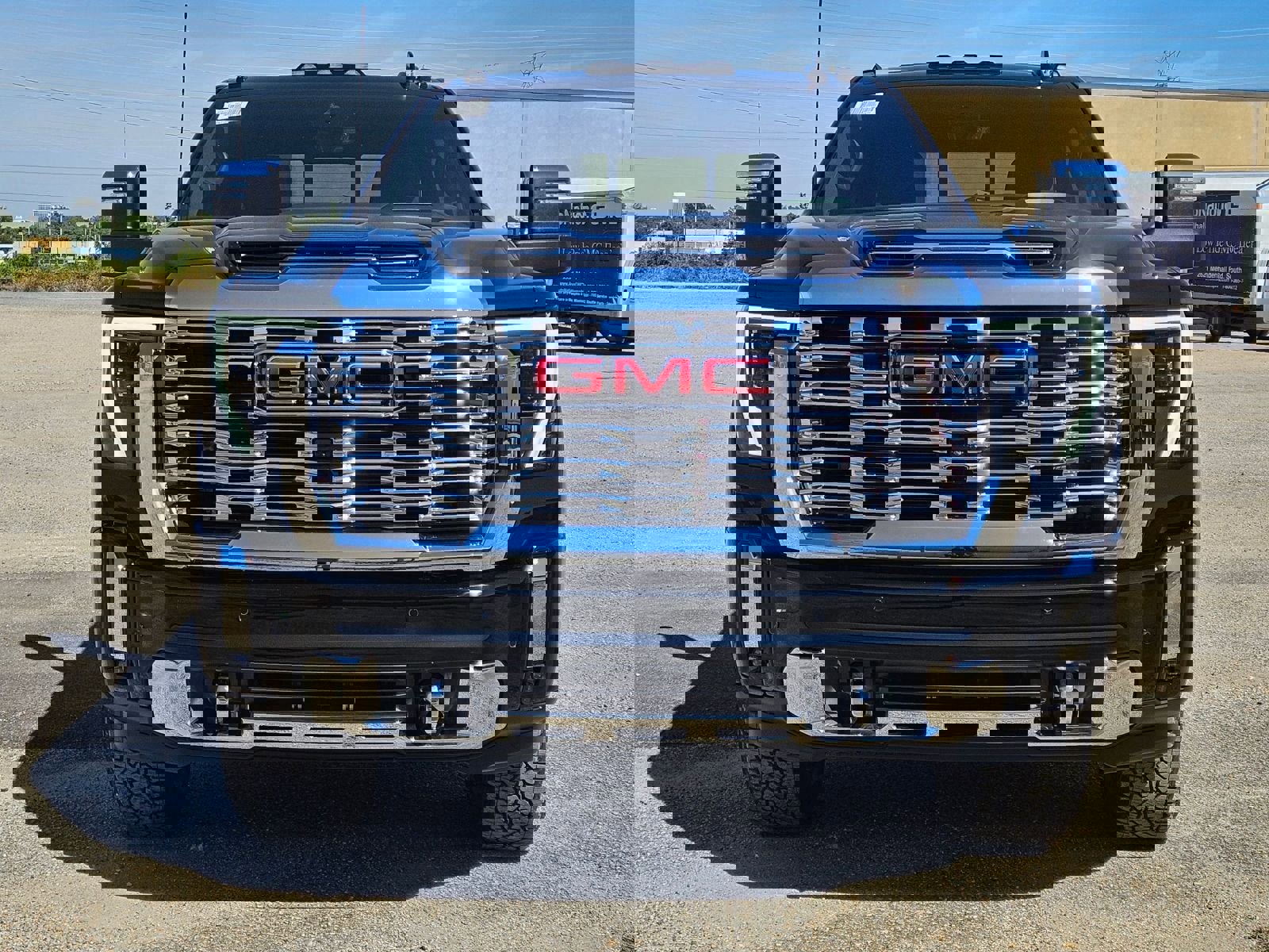 New 2026 GMC Sierra 2500 Denali w/ Denali Reserve Package image 9