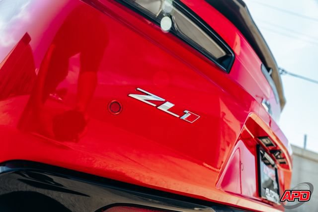 Used 2018 Chevrolet Camaro ZL1 RWD image 32