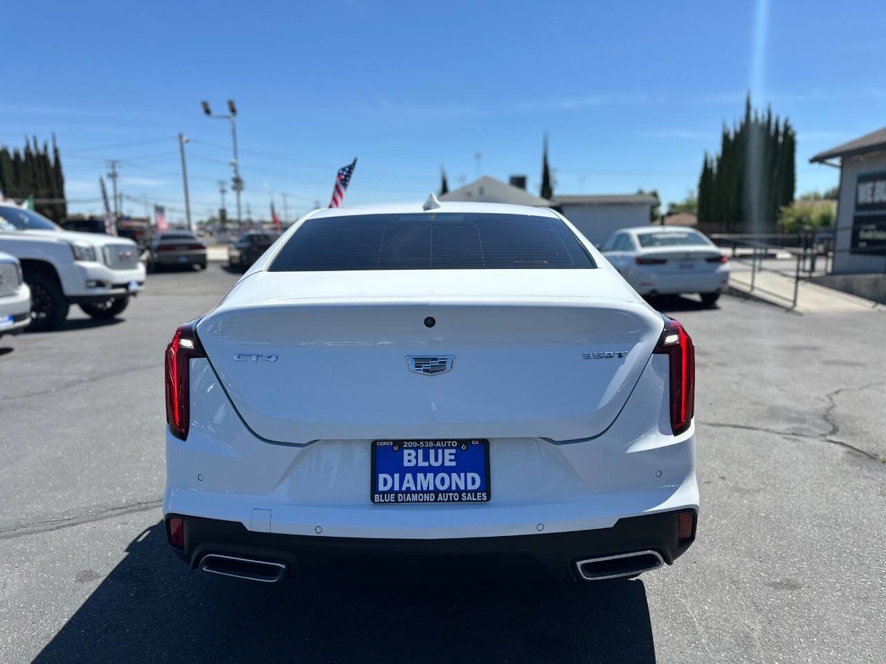 Used 2023 Cadillac CT4 Luxury RWD image 5