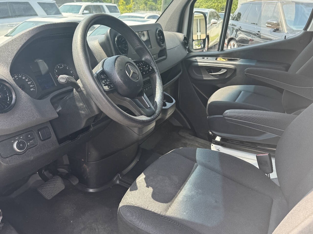 Used 2019 Mercedes-Benz Sprinter 1500 image 7