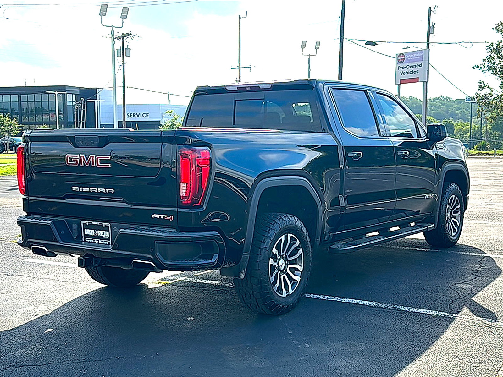 Used 2019 GMC Sierra 1500 AT4 w/ AT4 Premium Package AWD/4WD image 8