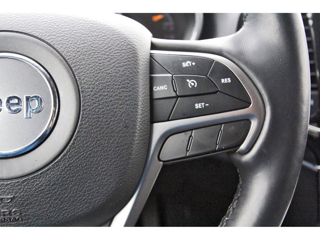Used 2021 Jeep Grand Cherokee Limited AWD/4WD image 18