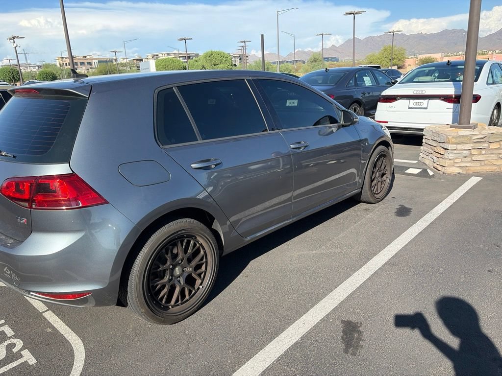 Used 2017 Volkswagen Golf Wolfsburg Edition FWD image 6