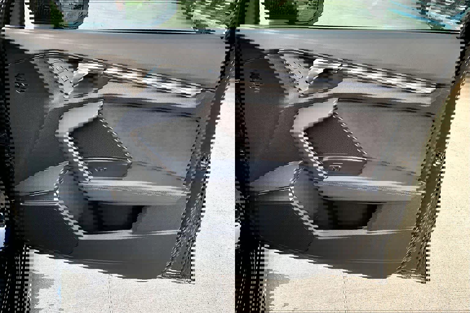 Used 2024 Audi RS 3 w/ RS Technology Package image 21