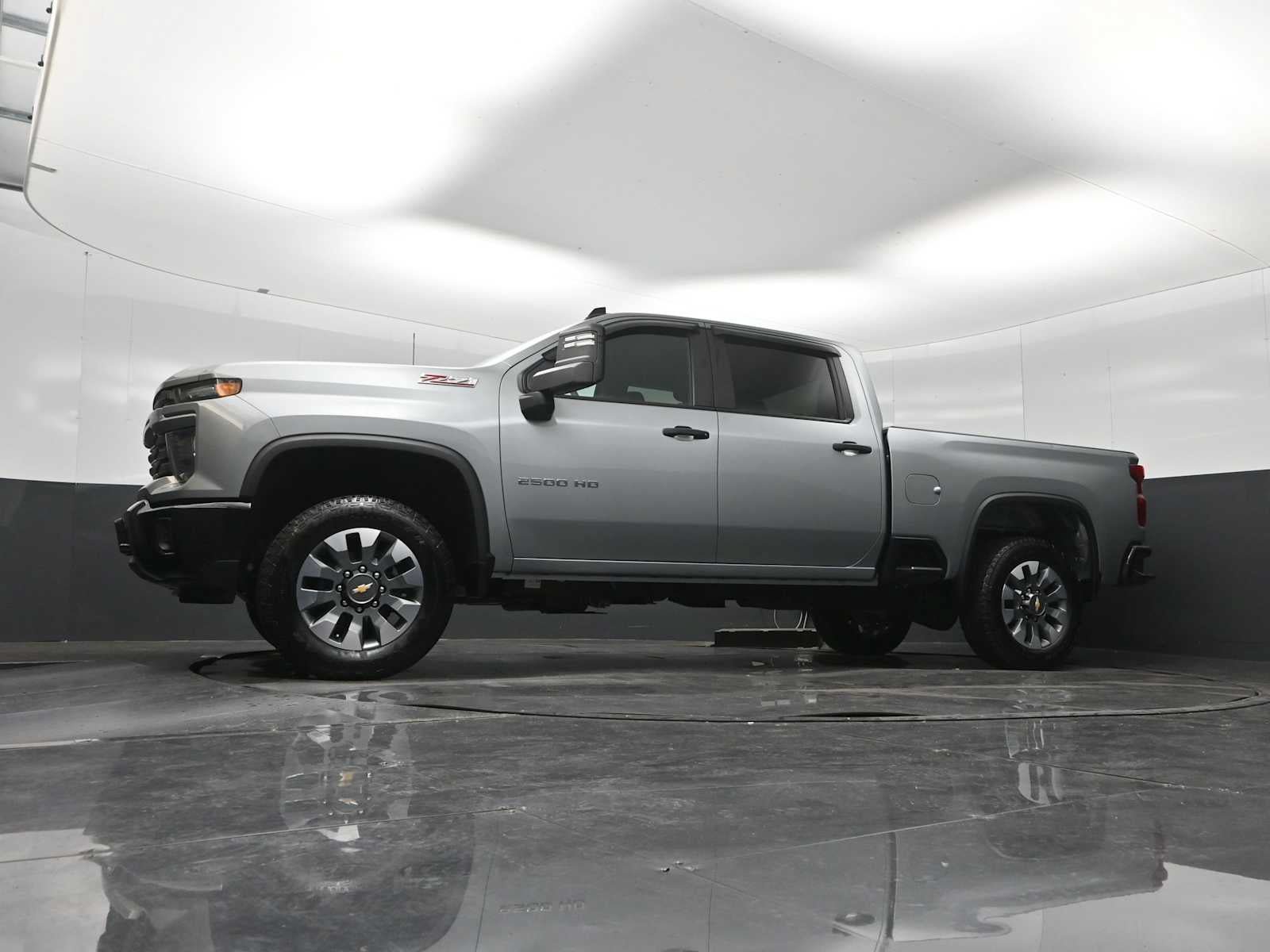 Used 2025 Chevrolet Silverado 2500 Custom AWD/4WD image 21