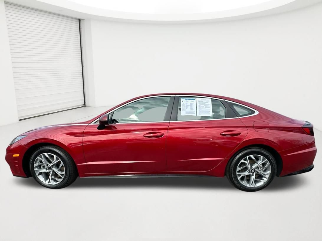 Certified 2023 Hyundai Sonata SEL w/ Cargo Package FWD image 8