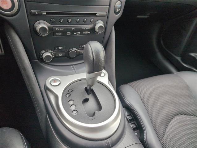 Used 2018 Nissan 370Z Touring image 14