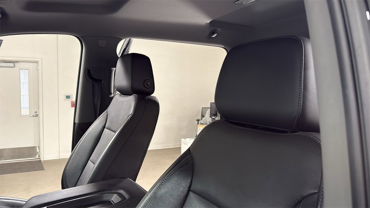 Used 2019 Chevrolet Silverado 1500 LTZ image 13