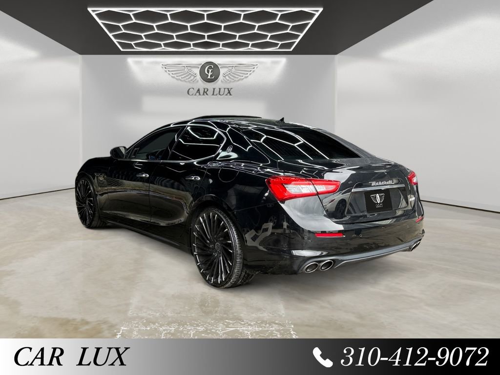 Used 2018 Maserati Ghibli RWD image 3