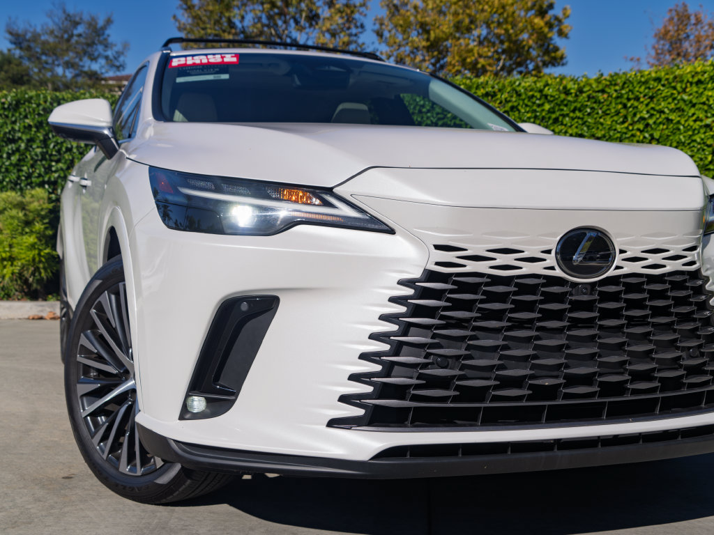 Certified 2023 Lexus RX 350 Premium Plus w/ Cold Area Package FWD image 6