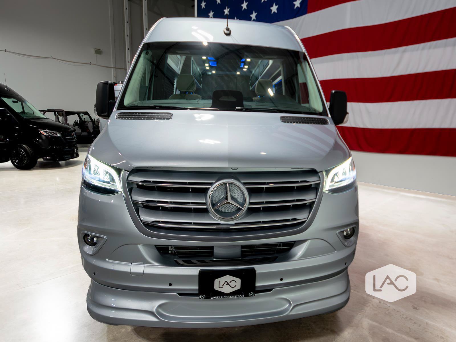 Used 2025 Mercedes-Benz Sprinter 3500 image 8