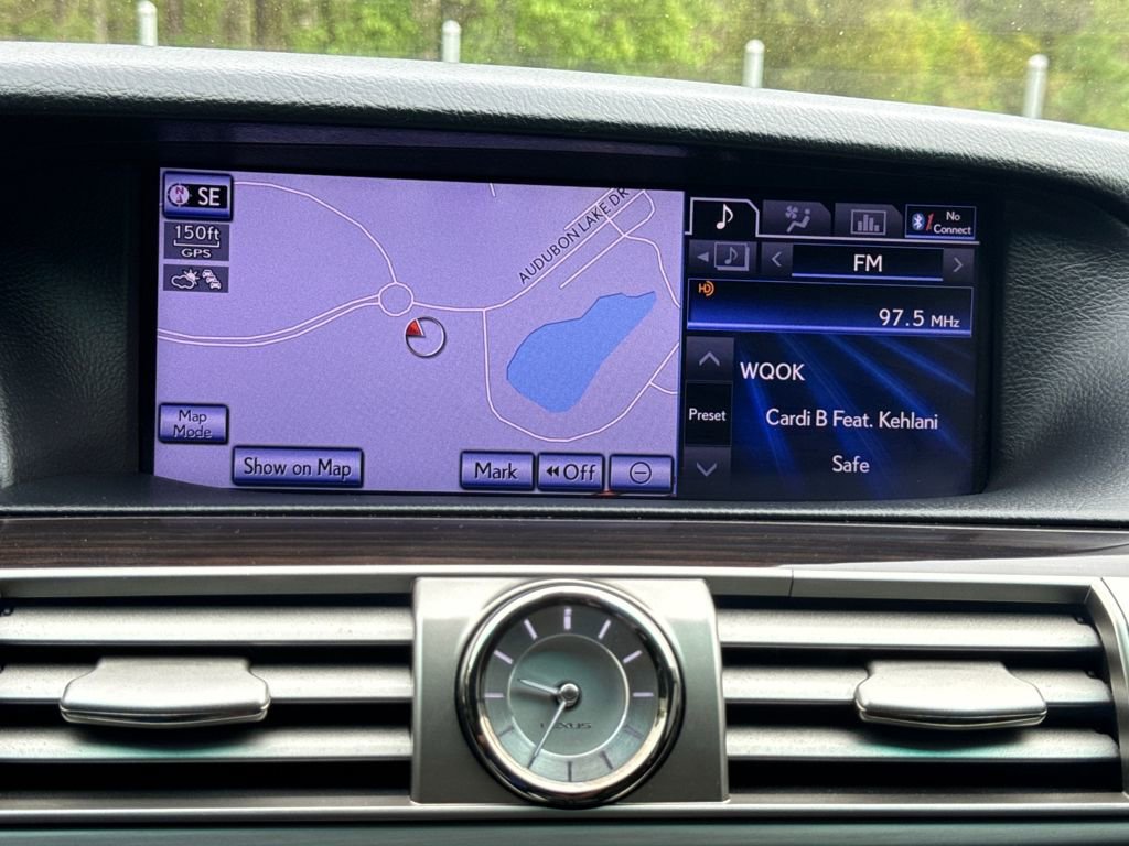 Used 2013 Lexus LS 460 L w/ Preferred Accessory Package image 24