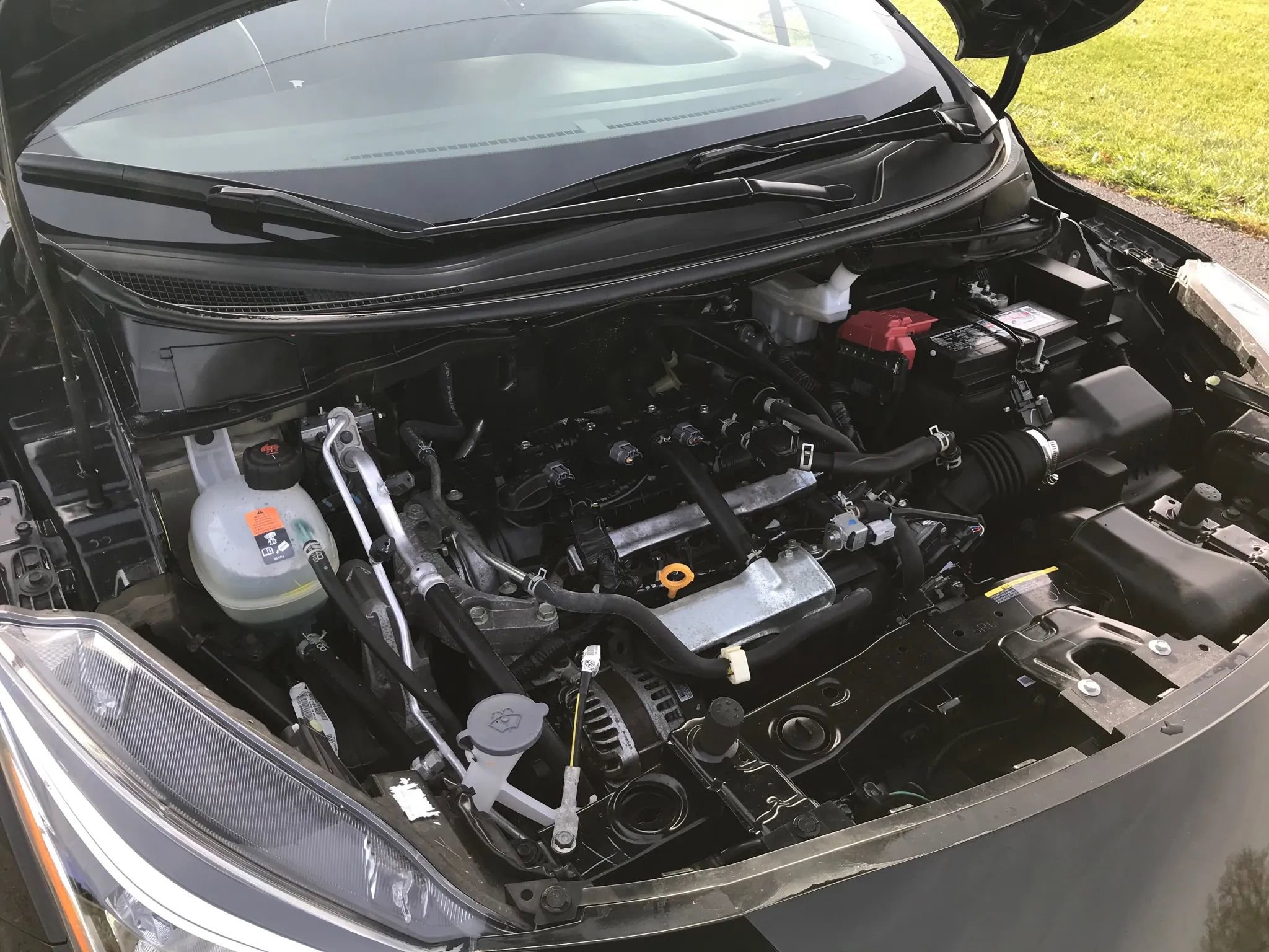 Used 2024 Nissan Versa S w/ Trunk Package image 44