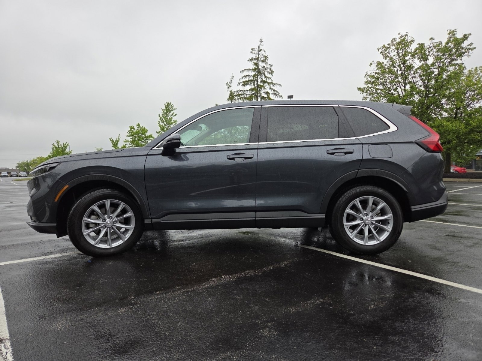Certified 2025 Honda CR-V EX image 17