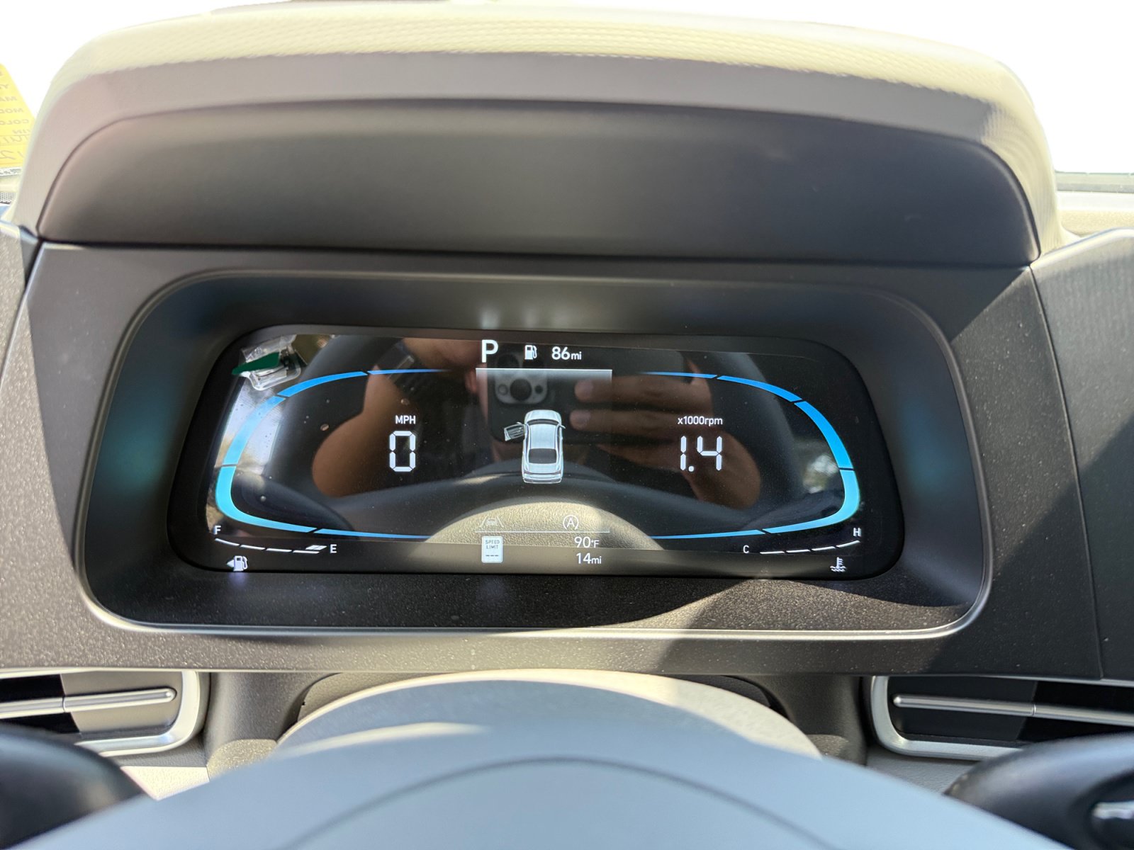 Certified 2026 Hyundai Elantra SE FWD image 11