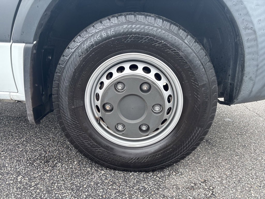 Used 2021 Freightliner Sprinter 3500 image 9