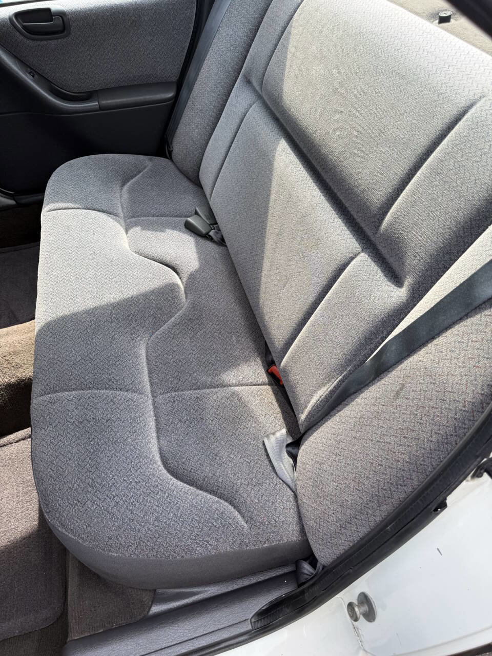 Used 1999 Plymouth Breeze FWD image 21