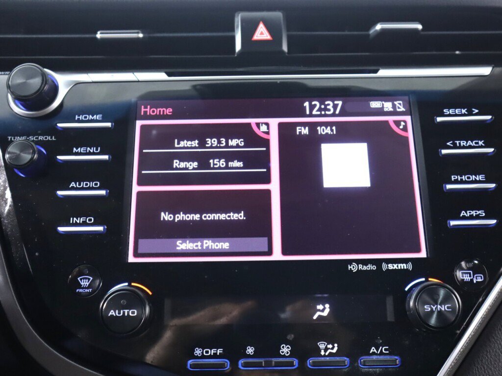 Used 2018 Toyota Camry SE w/ Audio Package FWD image 22