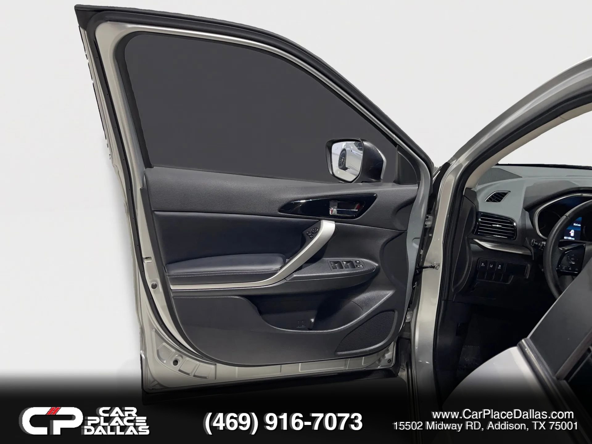 Used 2023 Mitsubishi Eclipse Cross SE AWD/4WD image 15