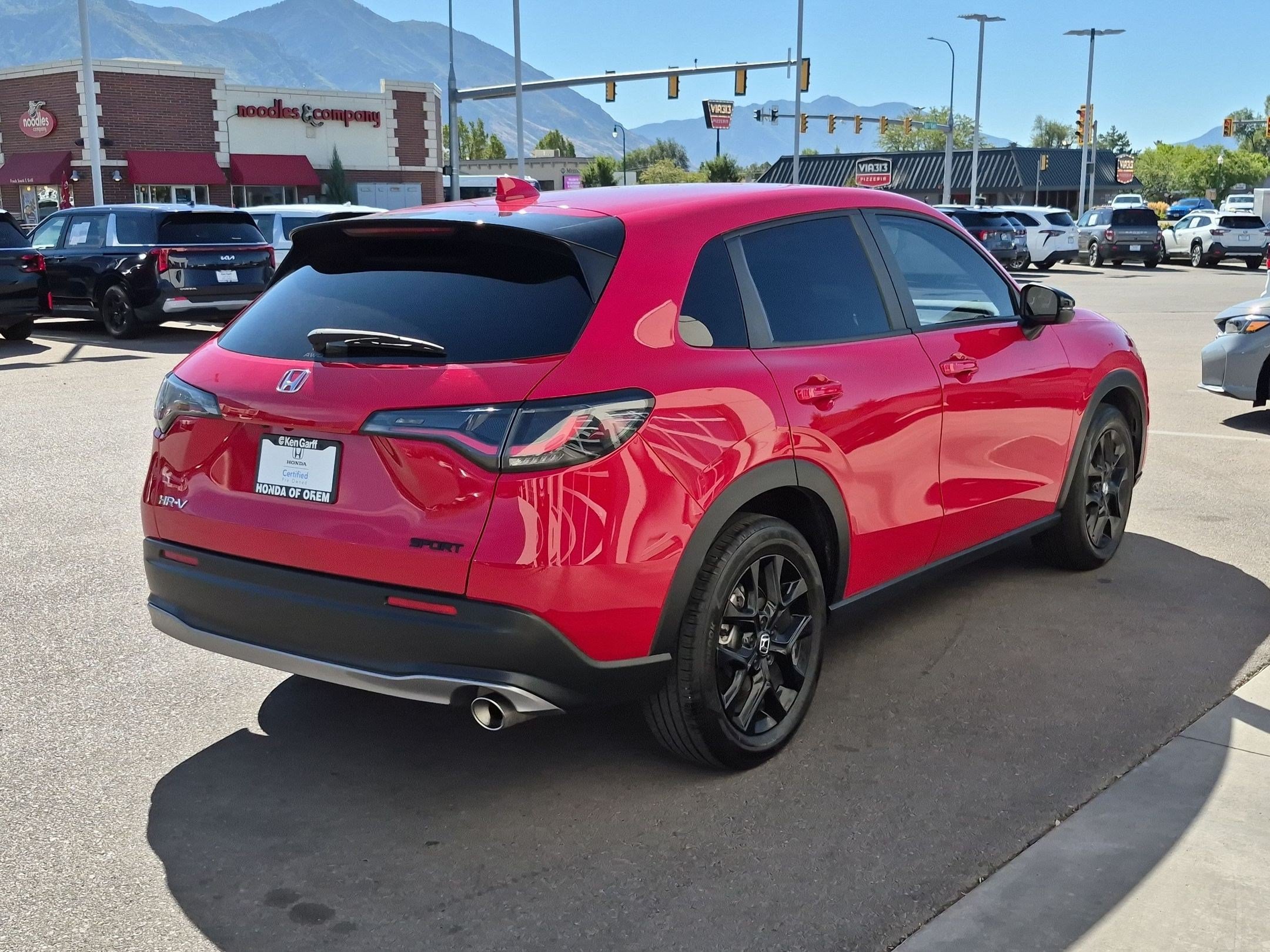 Certified 2025 Honda HR-V Sport image 3