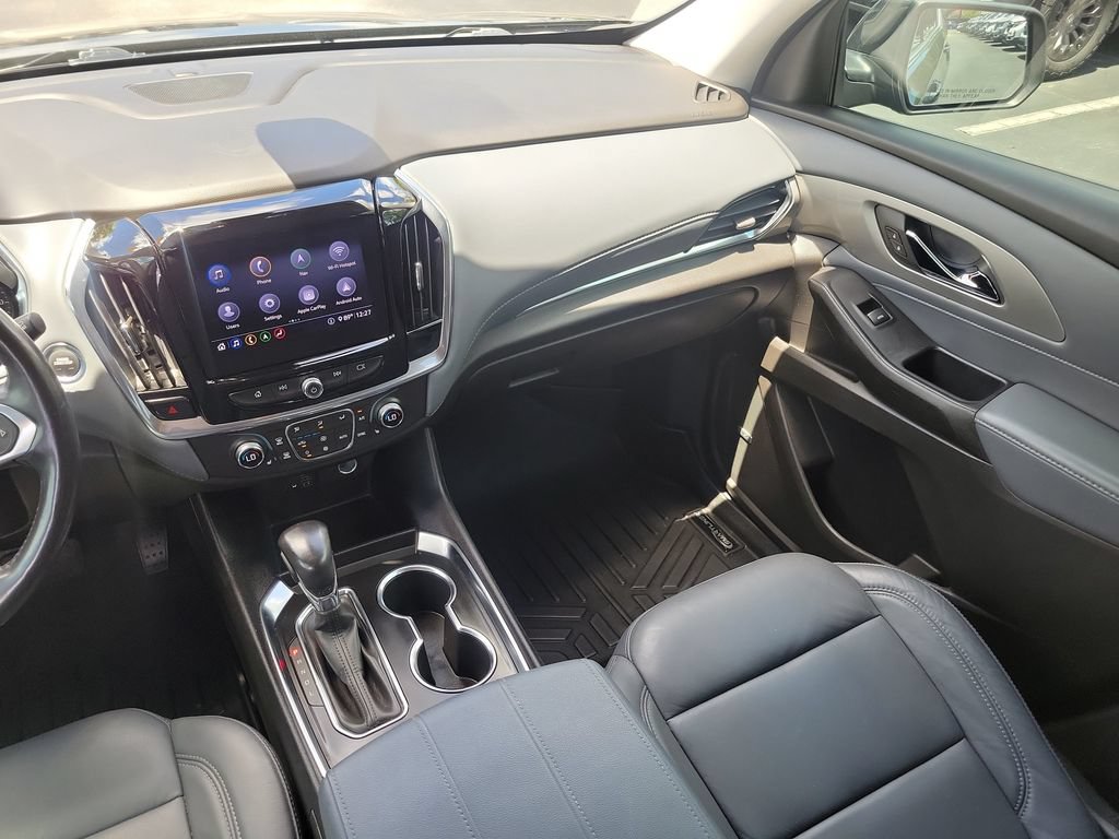 Used 2021 Chevrolet Traverse LT w/ LT Premium Package FWD image 16