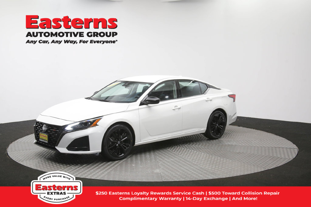 Used 2024 Nissan Altima 2.5 SR FWD image 53