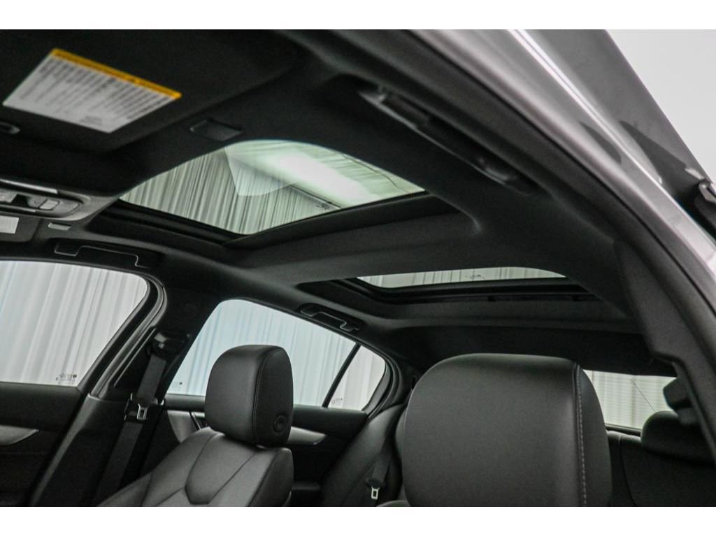 Used 2023 Cadillac CT5 Luxury w/ Sun And Sound Package image 33