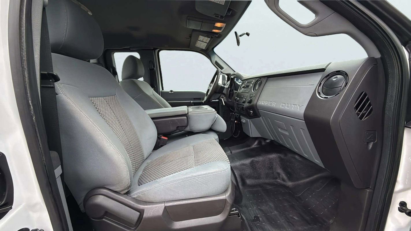 Used 2014 Ford F250 XL w/ Power Equipment Group RWD image 15