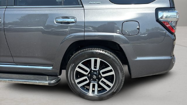 Used 2022 Toyota 4Runner Limited RWD image 35
