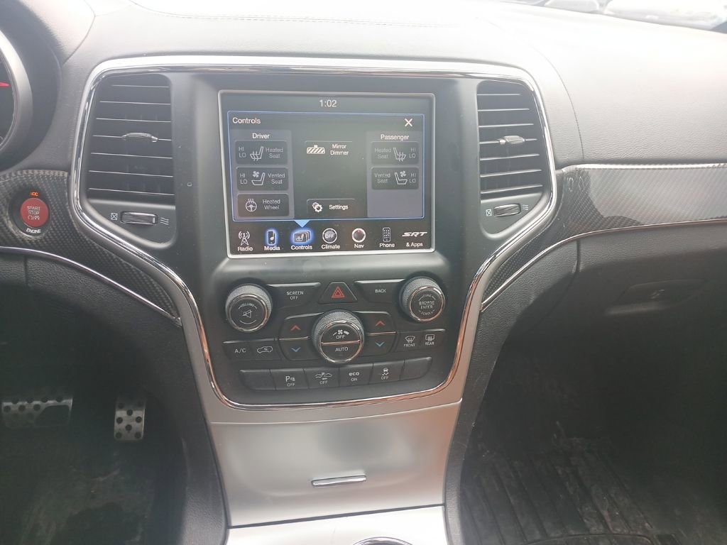 Used 2015 Jeep Grand Cherokee SRT w/ Luxury Group II image 21